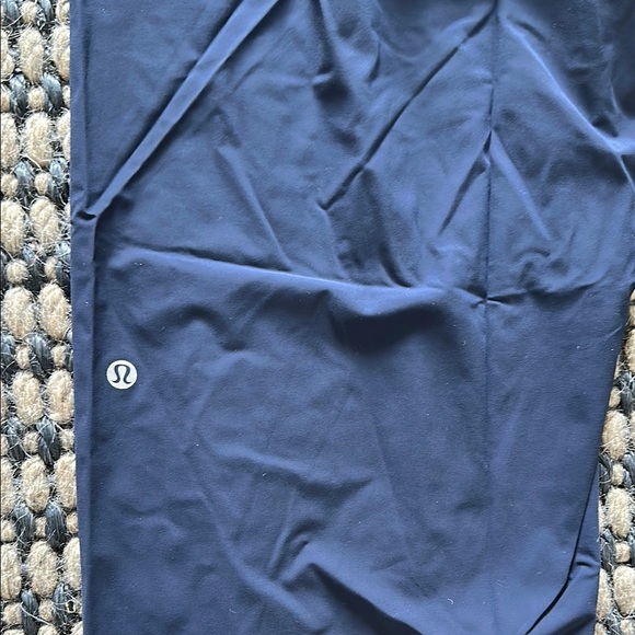 Lululemon Men's Navy Pants - Picture 4 of 4